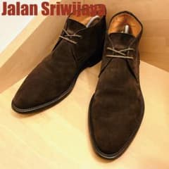 【超美品】Jalan Sriwijaya スエードチャッカブーツ 26.5cmのサムネイル