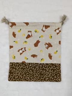 柴犬柄 アイボリー ベージュ コップ袋 給食袋 巾着 きんちゃくのサムネイル
