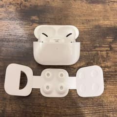 AirPods Pro本体　正規品　値下げのサムネイル