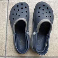 クロックスサンダル　子供用のサムネイル