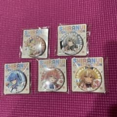 ホロライブ　shiranui セブンイレブン　缶バッジのサムネイル