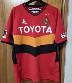 名古屋グランパス ユニフォームのサムネイル