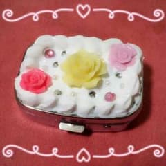 デコ小物ケース☆内蓋にミラー付きのサムネイル
