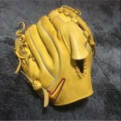 ナイキ 軟式グローブのサムネイル