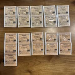 お値下げしました‼︎  ノエビア　セルニュープラス　UVクリームBB 試供品セットのサムネイル