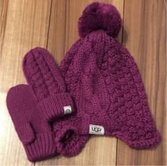 UGG ニット帽&手袋セットのサムネイル