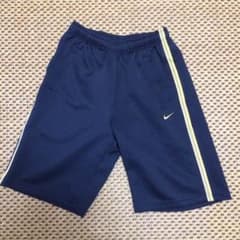 ナイキ ハーフパンツ サイズMのサムネイル