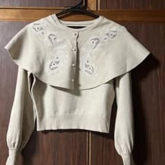 Herlipto RoyalLaceTrimmingCapePulloverのサムネイル