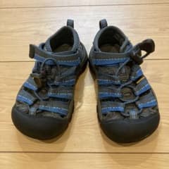 KEEN キーン サンダル　キッズ　ニューポート　16 センチのサムネイル