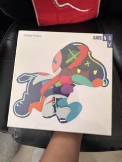 KAWS STAY STEADY 2019 ジグソーパズルのサムネイル