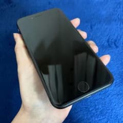 iPhone8 64GB スペースグレーのサムネイル