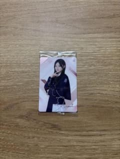 浅井恋乃未　櫻坂クランチチョコ封入のサムネイル