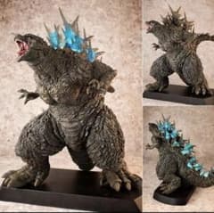UA Monsters ゴジラ(2023)銀座強襲時V er. LED発光 - メルカリ