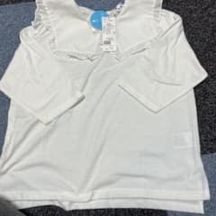 新品タグ付き　グローバルワーク フリル付き襟 ホワイトTシャツ 140cmのサムネイル