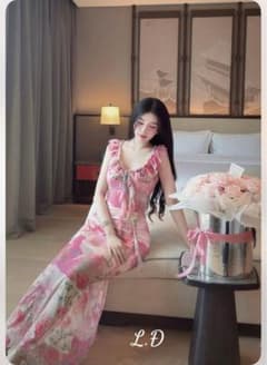 フリル付きノースリーブマーメイドドレスのサムネイル