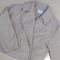ZARA BASIC  ベージュ　ショートコートのサムネイル