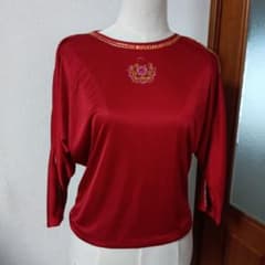 （値下げ）赤い刺繍入りレッスンウェア