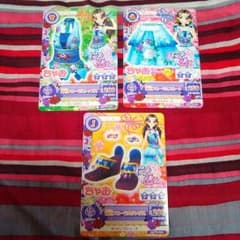 アイカツカード　ちゃお限定　桜色花伝　雨色フローラルコーデセットのサムネイル
