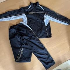 Championウィンドブレーカー上下セット　150㎝のサムネイル