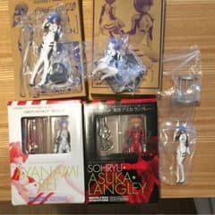 エヴァンゲリオン 飛鳥&レイ フィギュアのサムネイル