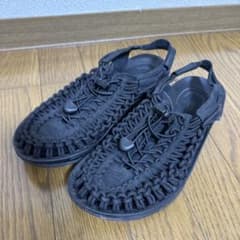 KEEN UNEEKのサムネイル
