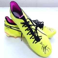 セレッソ大阪 西尾隆矢選手 直筆サイン＆ネーム入り PUMA KING スパイク セレッソ大阪 西尾隆矢選手 直筆サイン＆ネーム入り PUMA KING