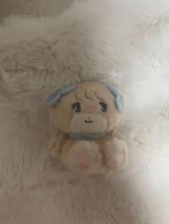 mikko おすわり　ぬいぐるみ ガチャガチャ　ラテのサムネイル