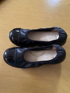 美品✨ラックラック 空飛ぶパンプス ウェッジソール 軽量 柔軟 黒 22cmのサムネイル