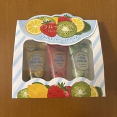 フルーツの森 ひんやりハンドジェルトリオのサムネイル