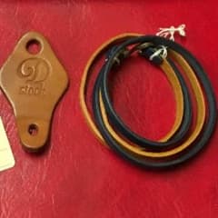 牛革ブレスレットのサムネイル