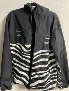 FCRB x wtaps セットアップのサムネイル