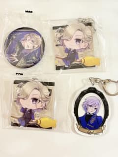 ツイステッドワンダーランド ポムフィオーレ寮 グッズセット - メルカリ