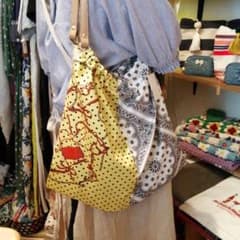 お値下げ中　ショルダーバッグのサムネイル
