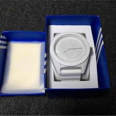 アディダスオリジナル時計のサムネイル