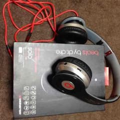 ビーツ風wirelessヘッドホンのサムネイル
