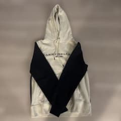 TOMMY HILFIGER フード付きパーカー アイボリー/ネイビー - メルカリ