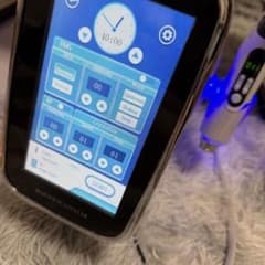 大人気★ エステ版 ポテンツァ RF EMS 水光美容機器 機械 12/16までの価格！早い者勝ち☆ポテンツァ RF EMS 水光美容機器 機械