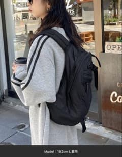 Cillfar 袖ラインワンピースのサムネイル