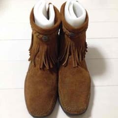 値下げ‼︎ミネトンカ＊°フリンジバックジッブブーツのサムネイル
