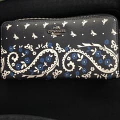 ♡COACH♡長財布のサムネイル