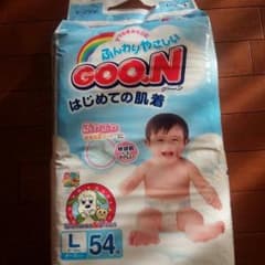 テープタイプのオムツのサムネイル