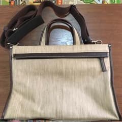 タケオキクチ（TAKEO KIKUCHI）ビジネス  バック 大幅値引きしますのサムネイル