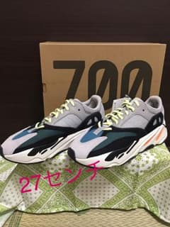 アディダスYEEZY BOOST 700 27cmのサムネイル