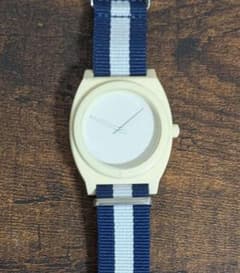 NIXON MINIMAL THE TIME TELLER Pのサムネイル