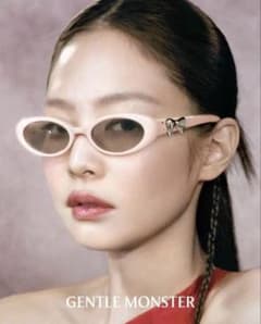GENTLE MONSTER Jennie サングラス HUSH ピンクのサムネイル