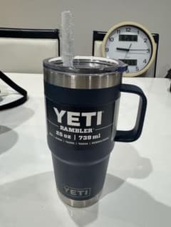 YETI RAMBLER 25oz 739ml ストロー付きマグ ネイビーのサムネイル