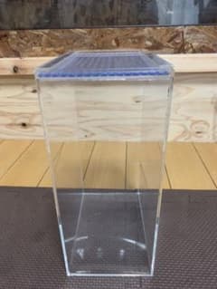アクリルケージのサムネイル