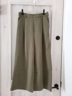 【未使用品】Alma Design ワイドパンツ カーキ Mサイズのサムネイル