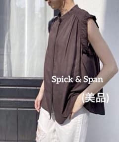 新品✨ Spick &amp; Span✨シャーリングノースリーブブラウス Spick & Span（スピックアンドスパン）の「シャーリングノースリーブ