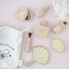 【Konges Sloejd】 BEAUTY SET メイク道具のサムネイル